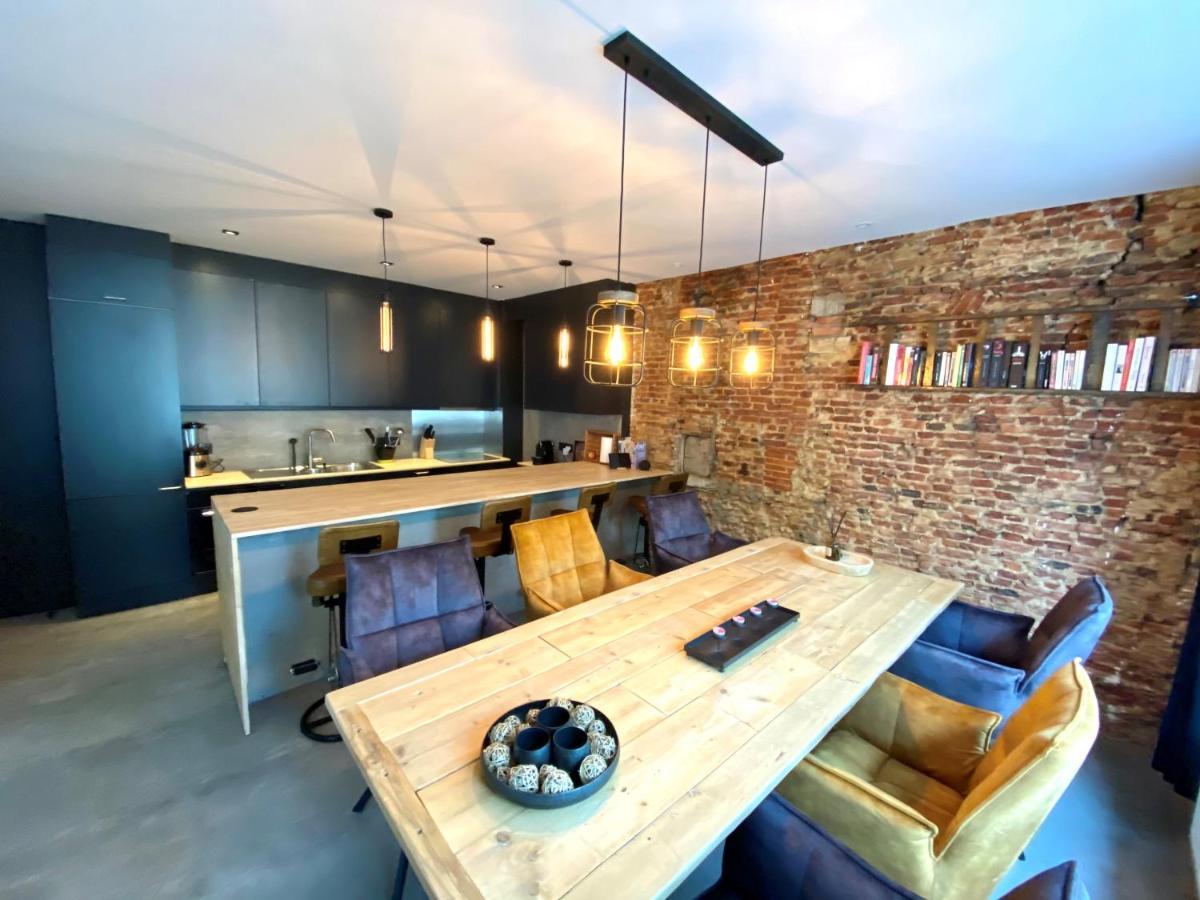 The Square - Vacation Rental With Outdoor Sauna - Centre Of Антверпен Екстериор снимка