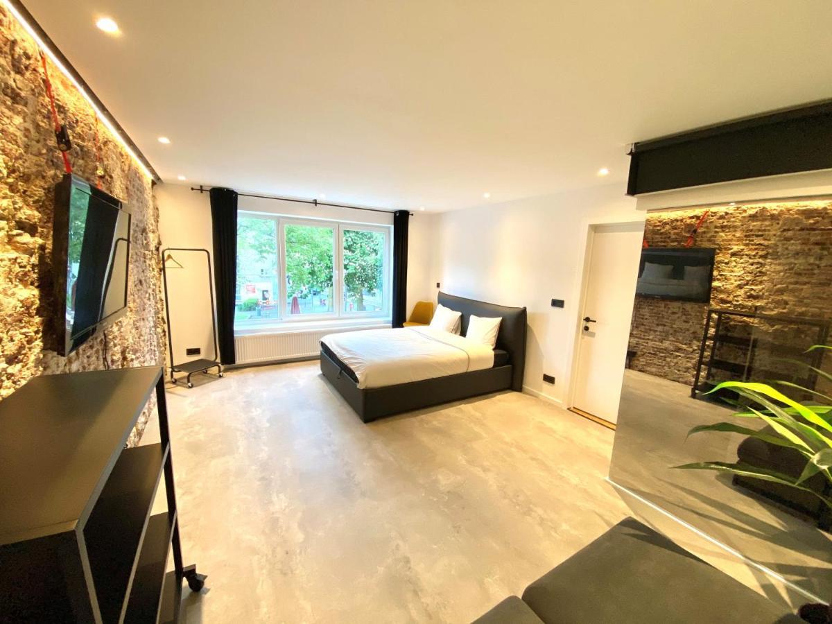The Square - Vacation Rental With Outdoor Sauna - Centre Of Антверпен Екстериор снимка